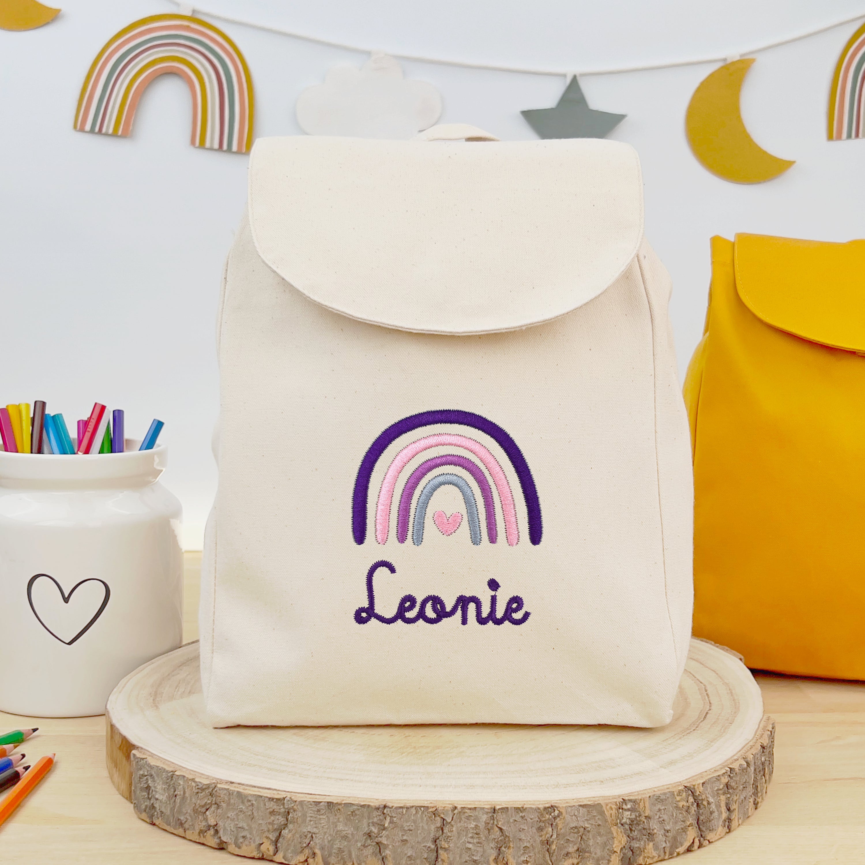 Bio-Kinderrucksack mit Namen und Regenbogen - Natur/Lila