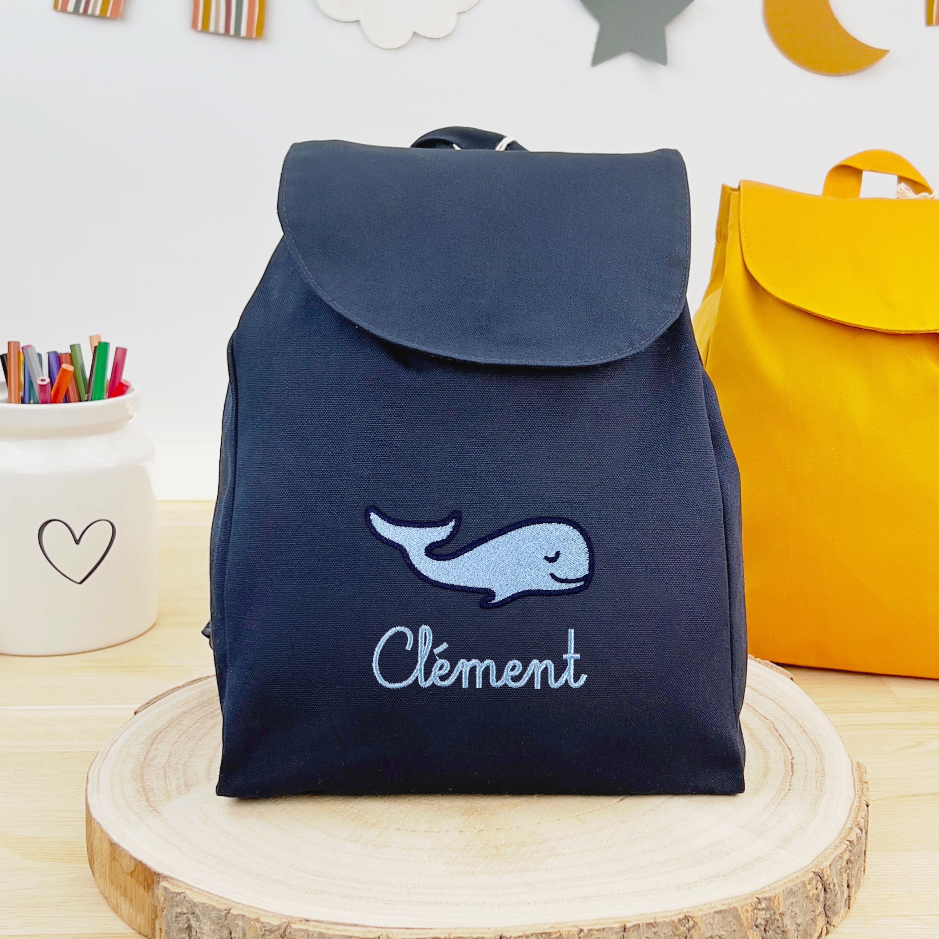 Bio Kinderrucksack mit Namen und Wal - Navy/Hellblau